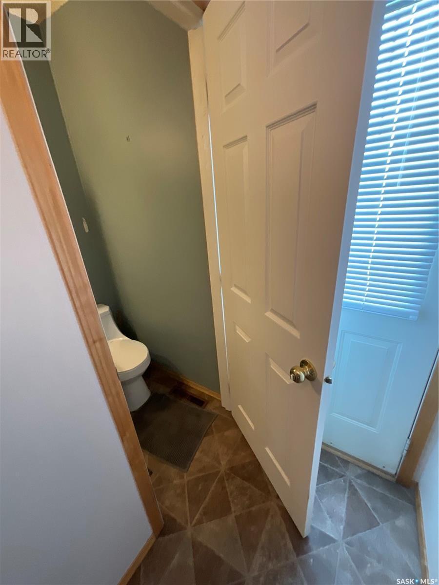 207 7Th Street S, Wakaw, SK - Indoor Photo Showing Other Room