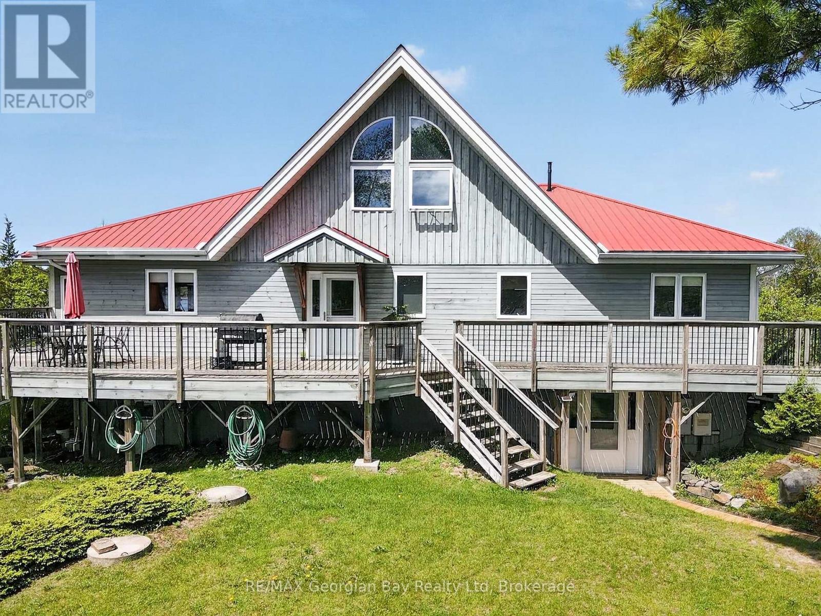 185 Picnic Island Road, Georgian Bay (Baxter), ON - Outdoor With Deck Patio Veranda