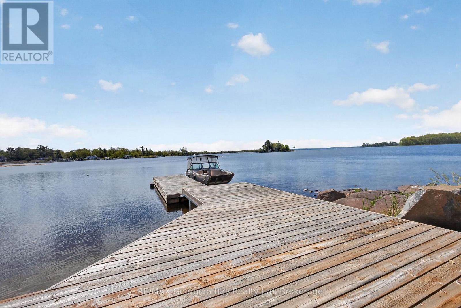 185 Picnic Island Road, Georgian Bay (Baxter), ON - Outdoor With Body Of Water With View