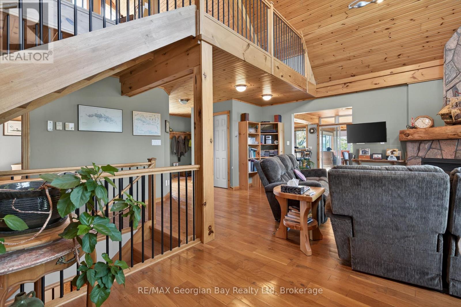 185 Picnic Island Road, Georgian Bay (Baxter), ON - Indoor