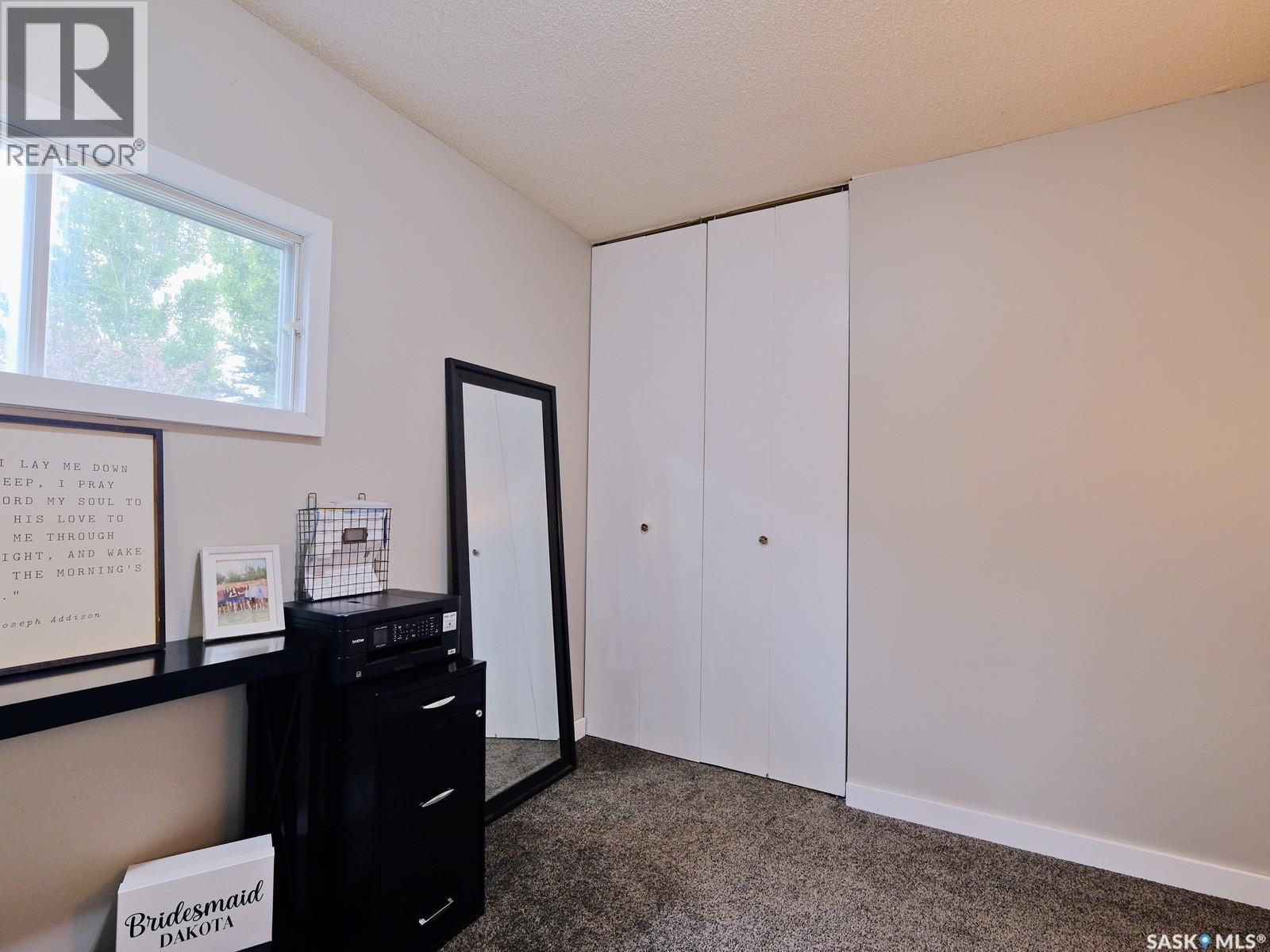 302 7Th Street E, Rosetown, SK - Indoor Photo Showing Other Room