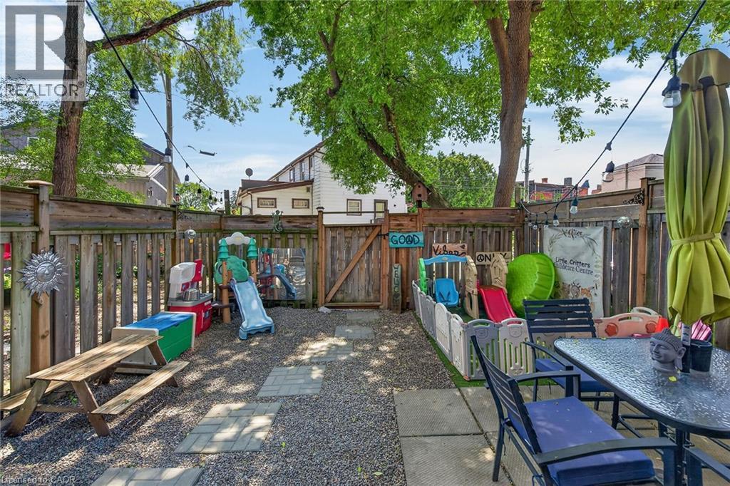 18 King Street Unit# A&B, Cayuga, ON - Outdoor With Deck Patio Veranda