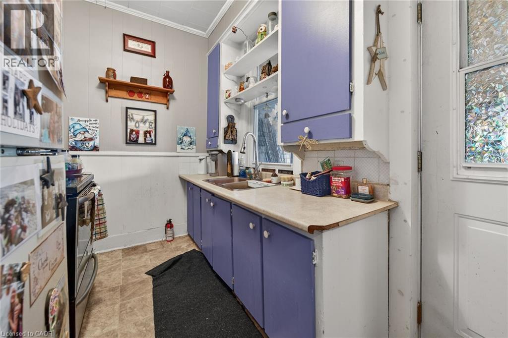 18 King Street Unit# A&B, Cayuga, ON - Indoor