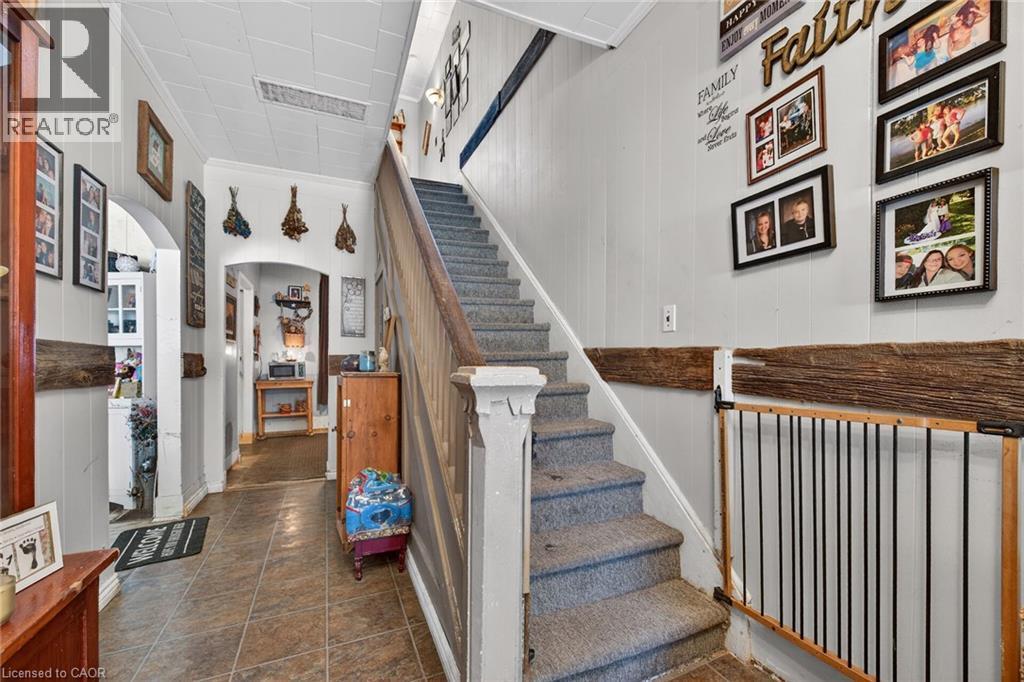 18 King Street Unit# A&B, Cayuga, ON - Indoor Photo Showing Other Room