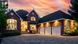 400 COVENTRY HILL TRAIL Newmarket, ON L3X 2A1