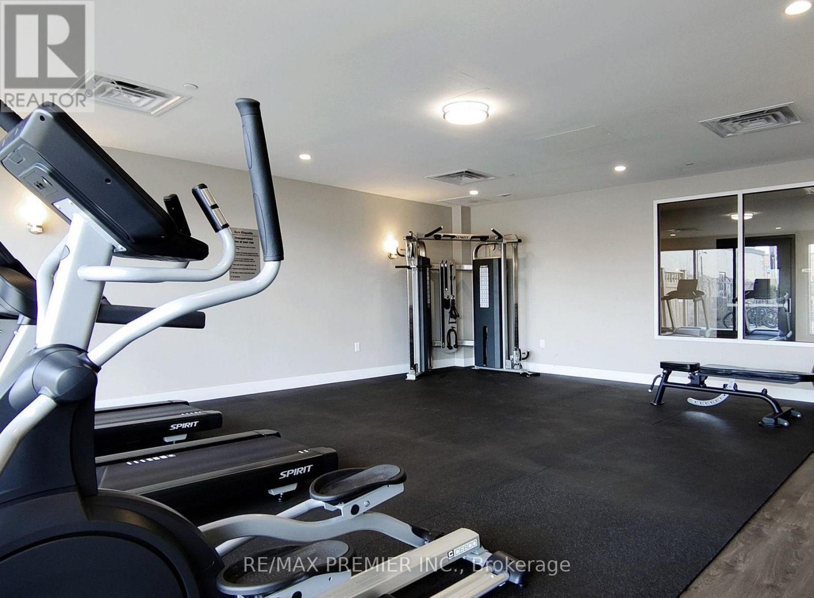 905 - 716 Main Street E, Milton, ON - Indoor Photo Showing Gym Room