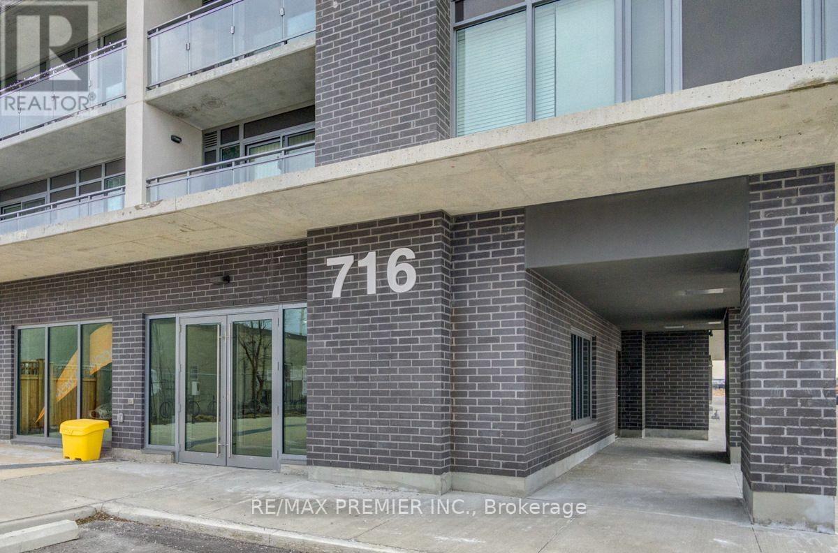 905 - 716 Main Street E, Milton, ON - Outdoor With Balcony With Exterior