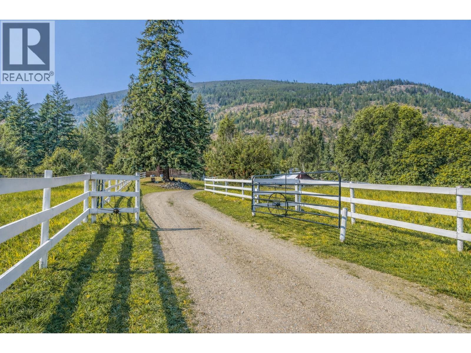digitally enhanced image - 6171 50 Street Nw, Salmon Arm, BC - Outdoor With View