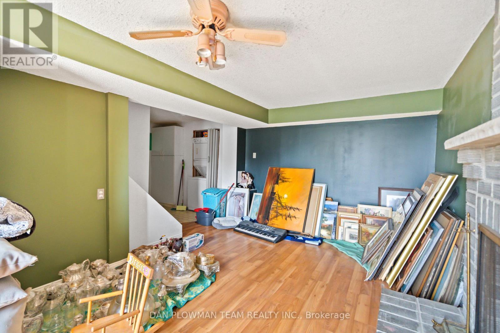 84 Long Drive, Whitby, ON - Indoor Photo Showing Other Room