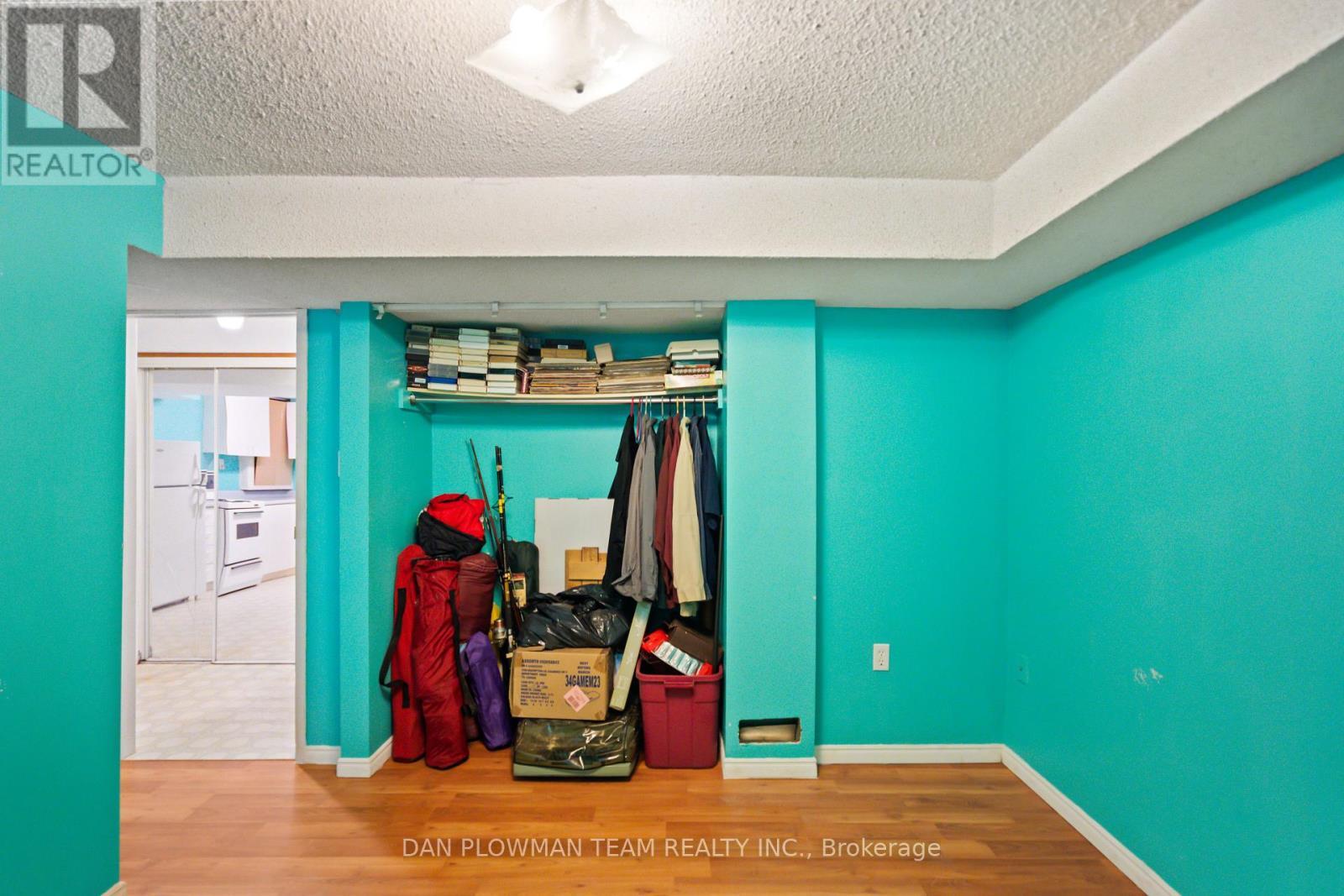84 Long Drive, Whitby, ON - Indoor Photo Showing Other Room