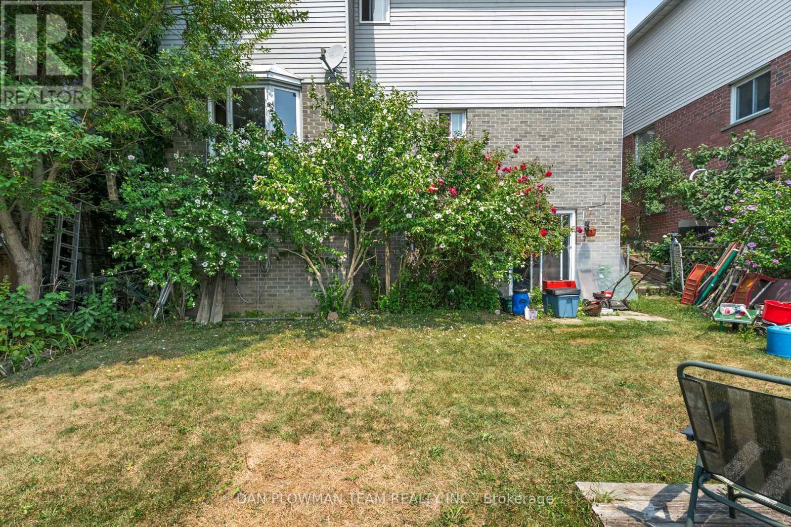 84 Long Drive, Whitby, ON - Outdoor