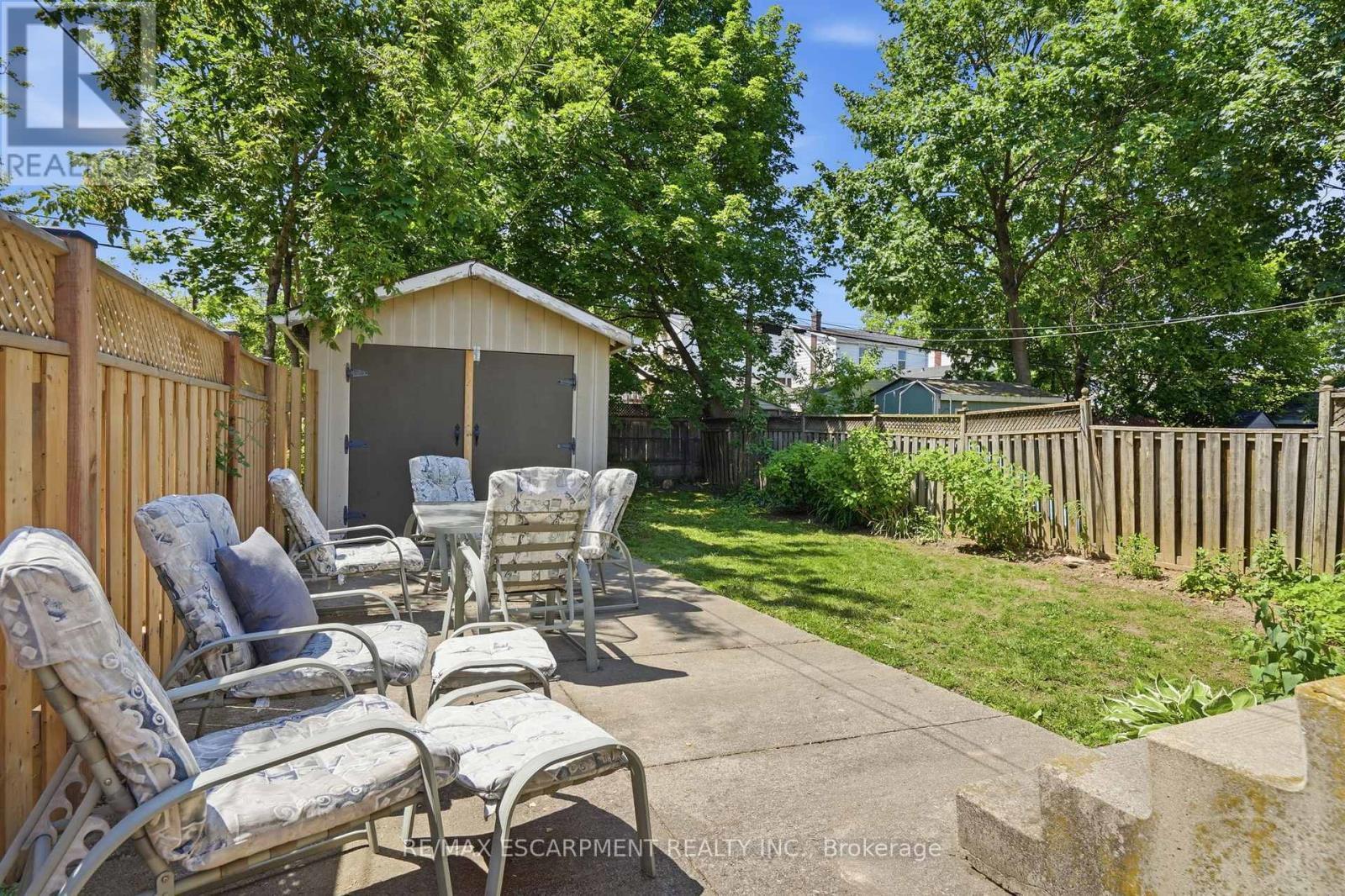 146 Park Row S, Hamilton, ON - Outdoor