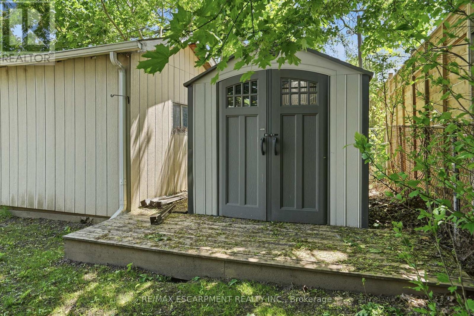 146 Park Row S, Hamilton, ON - Outdoor