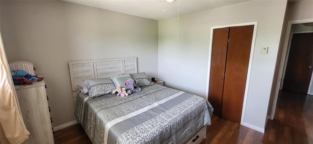 12 5 Queens Crescent, Brandon, MB - Indoor Photo Showing Bedroom