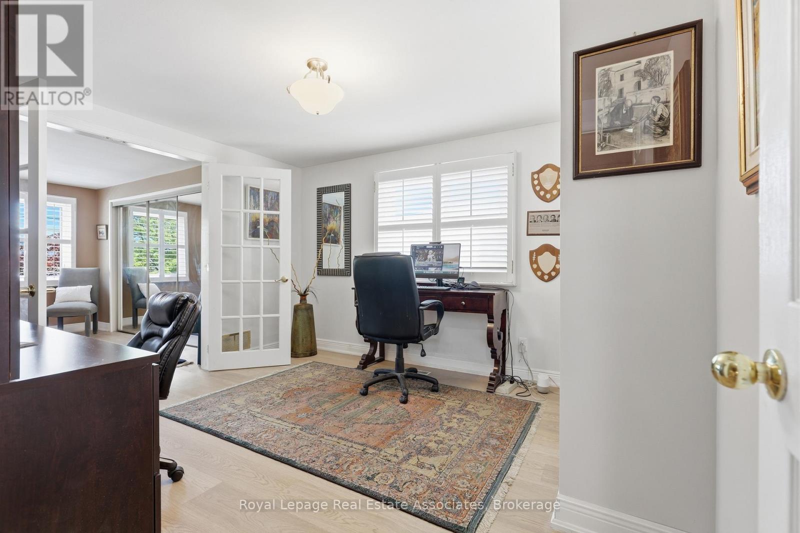 2580 Homelands Drive, Mississauga, ON - Indoor Photo Showing Bathroom