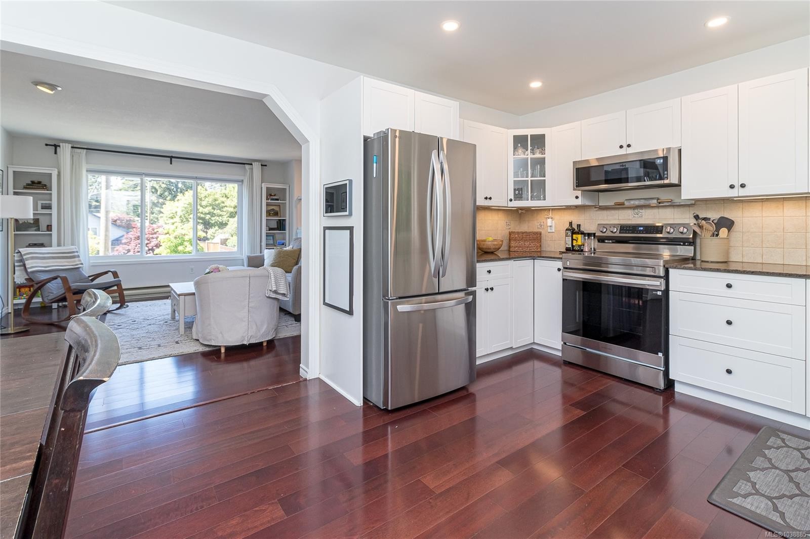 365 E Cotlow Rd, Colwood, BC