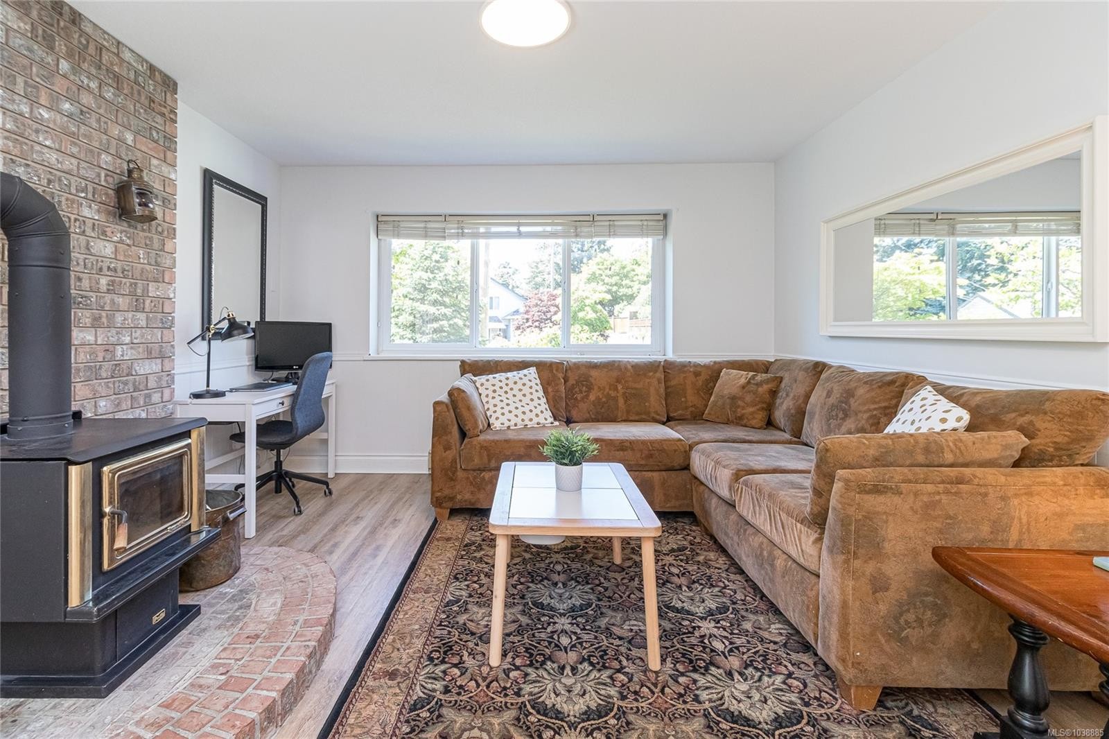 365 E Cotlow Rd, Colwood, BC