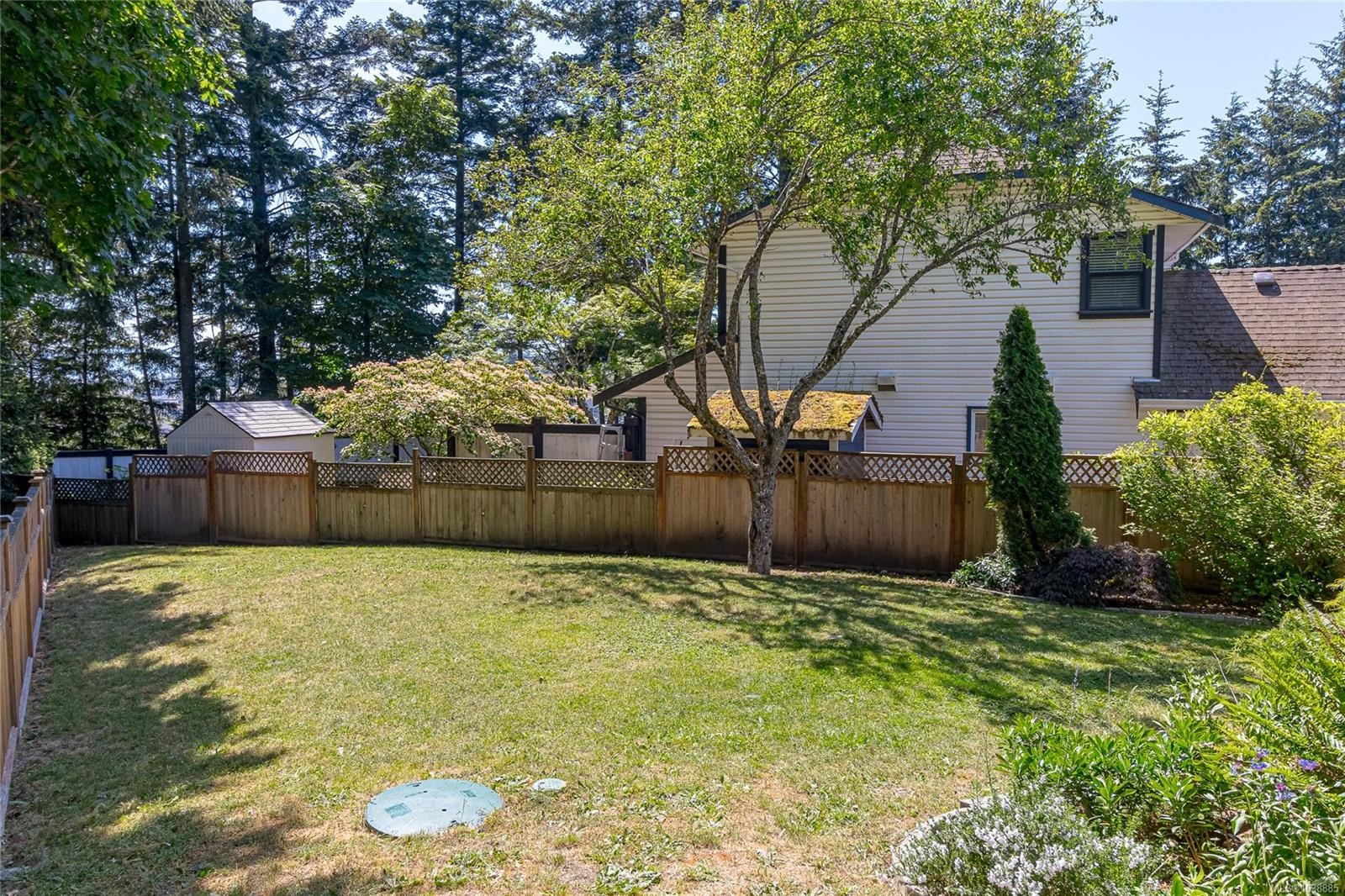 365 E Cotlow Rd, Colwood, BC