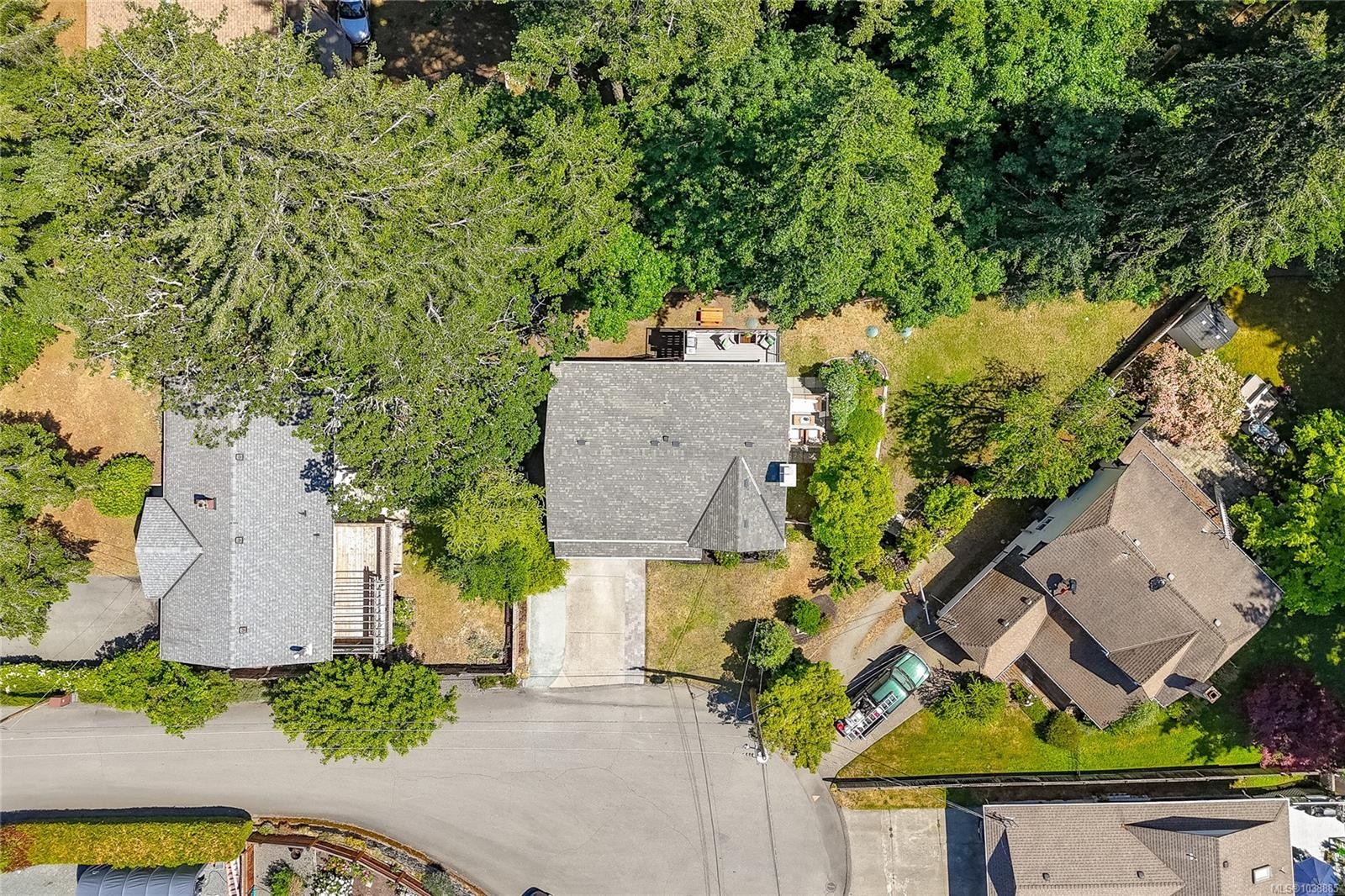 365 E Cotlow Rd, Colwood, BC