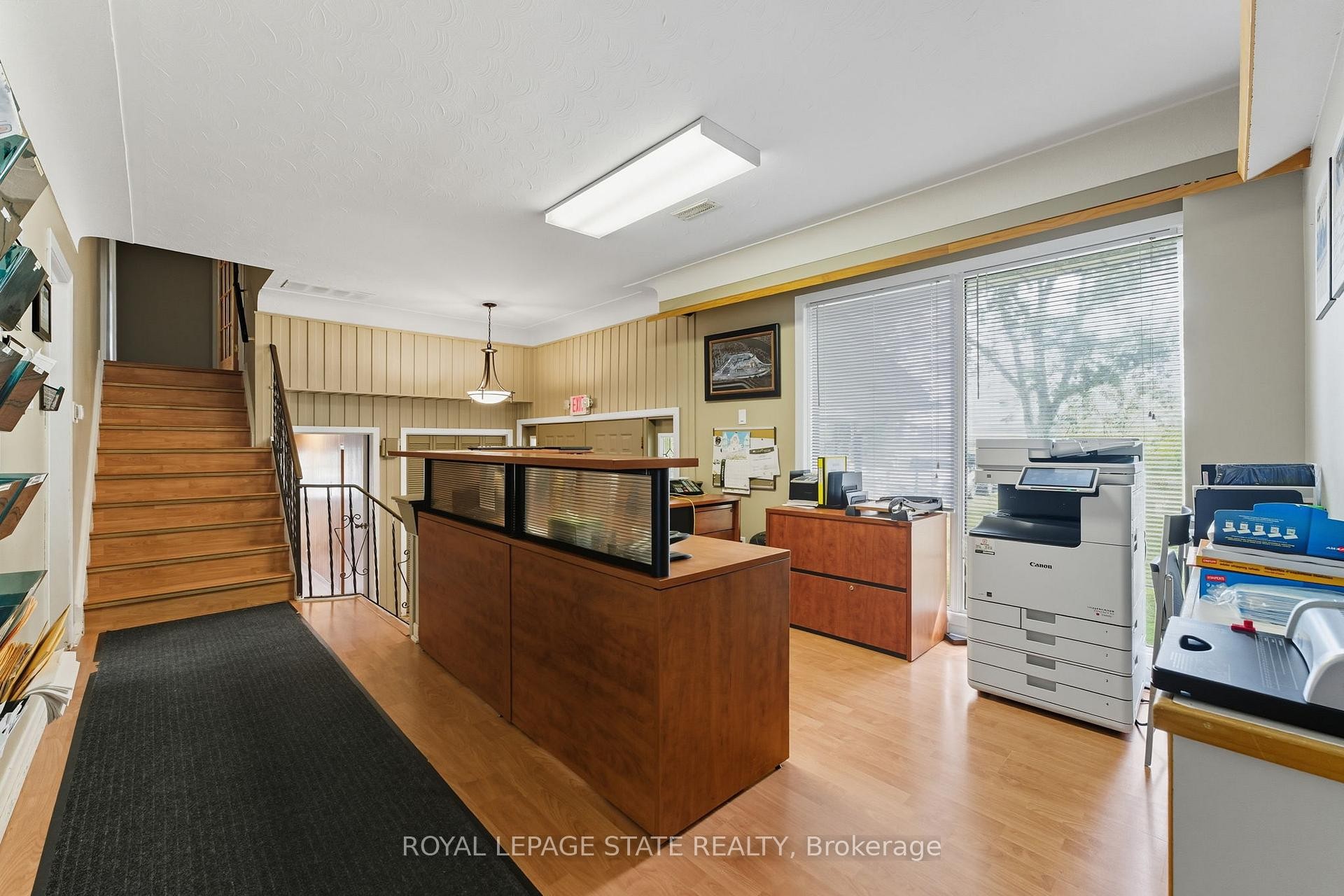 328 Trinity Church Road, Hamilton, ON