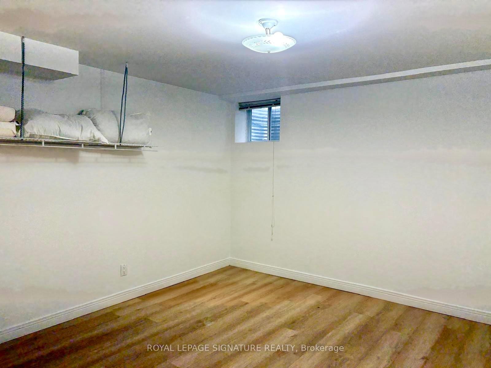27 Dalbret Crescent, Toronto, ON - Indoor Photo Showing Other Room