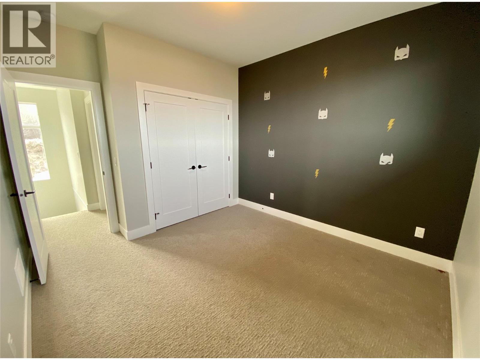 5402 Kestrel Lane, Kelowna, BC - Indoor Photo Showing Other Room