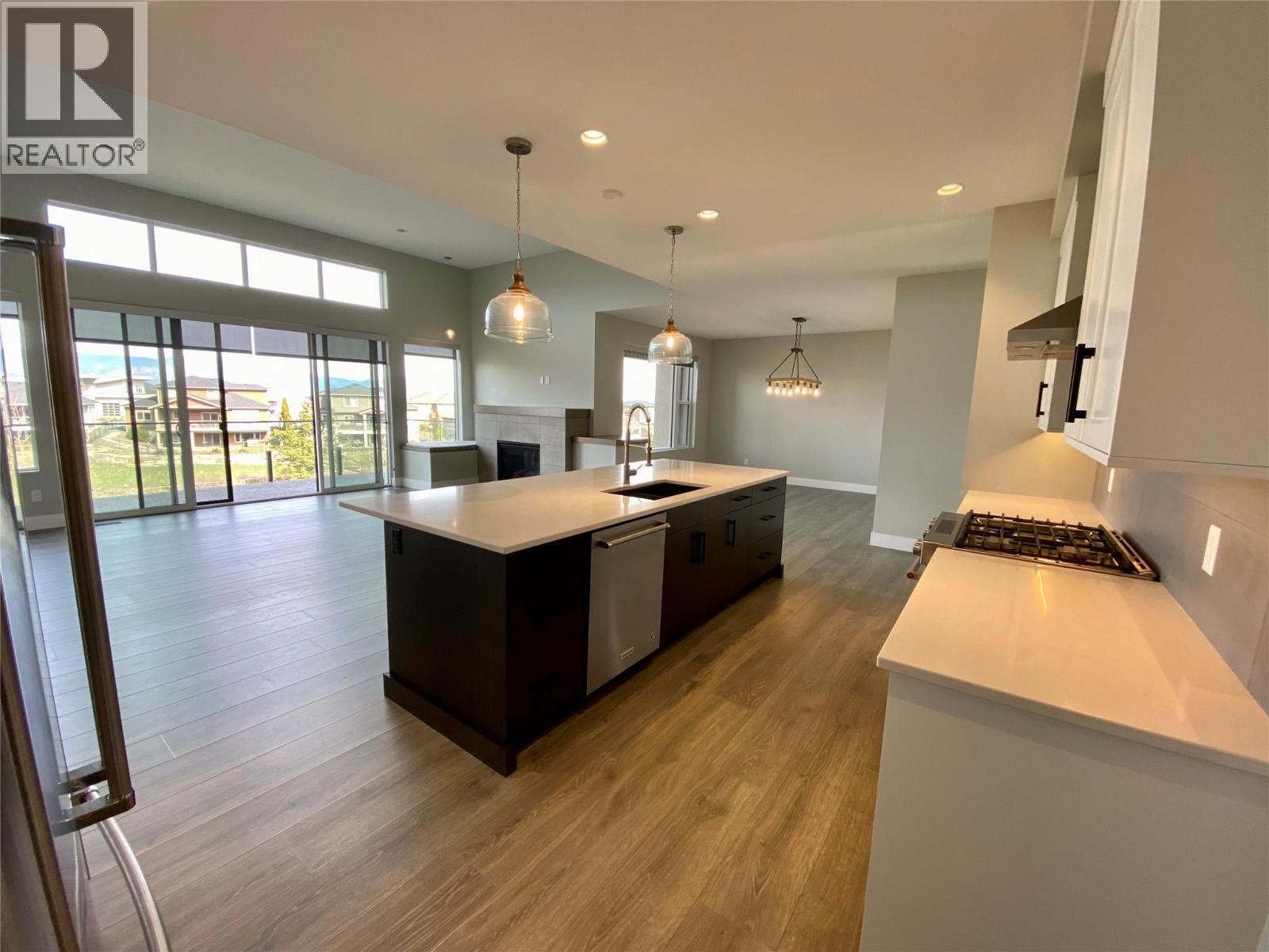 5402 Kestrel Lane, Kelowna, BC - Indoor Photo Showing Other Room