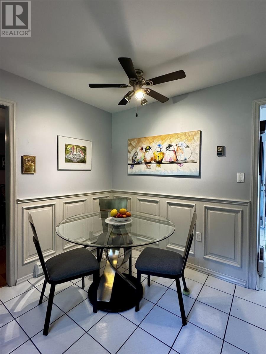 4 Silver Birch Dr, Sault Ste Marie, ON - Indoor Photo Showing Dining Room