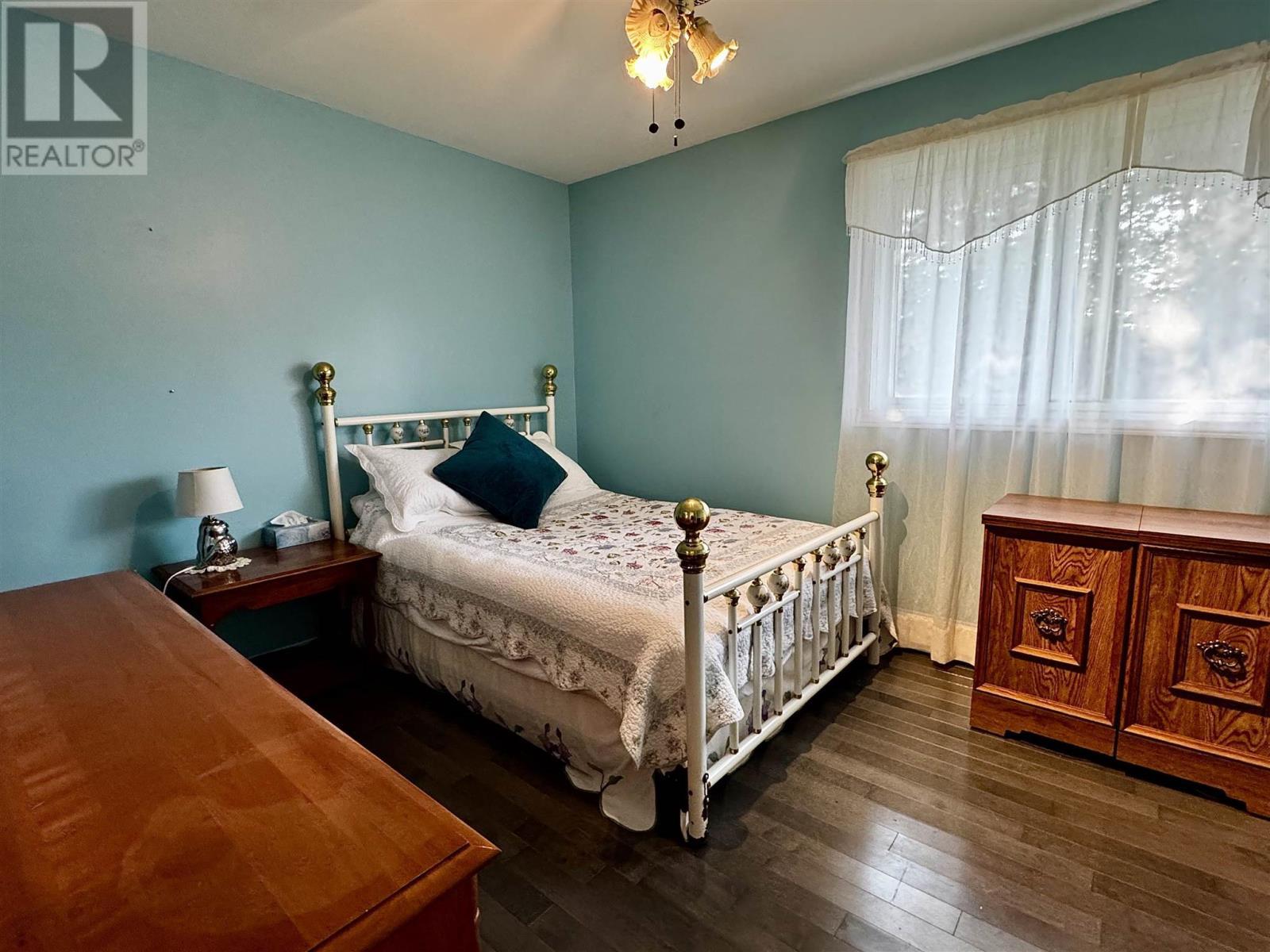 4 Silver Birch Dr, Sault Ste Marie, ON - Indoor Photo Showing Bedroom