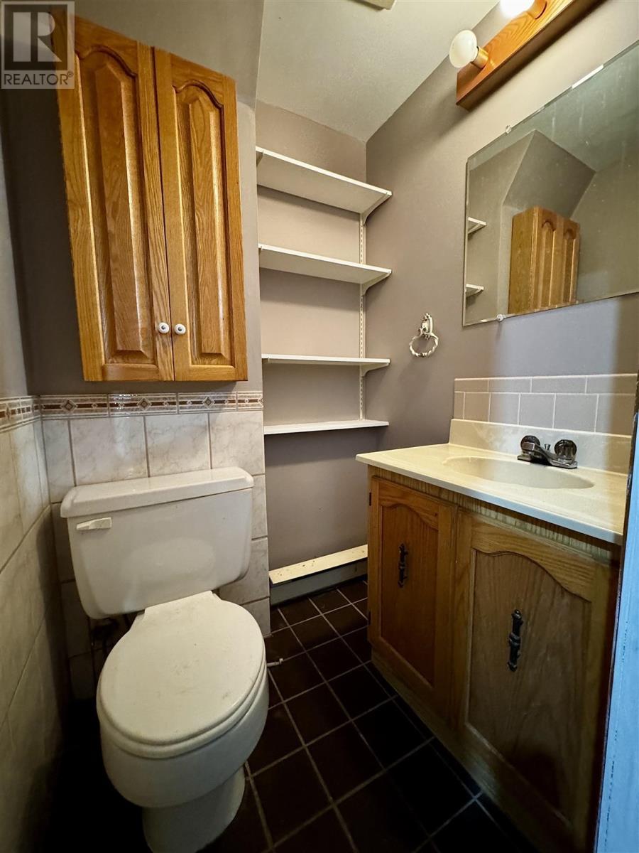 4 Silver Birch Dr, Sault Ste Marie, ON - Indoor Photo Showing Bathroom