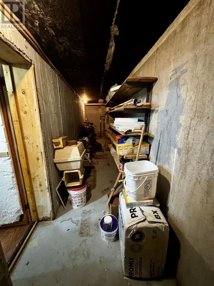 4 Silver Birch Dr, Sault Ste Marie, ON - Indoor Photo Showing Laundry Room