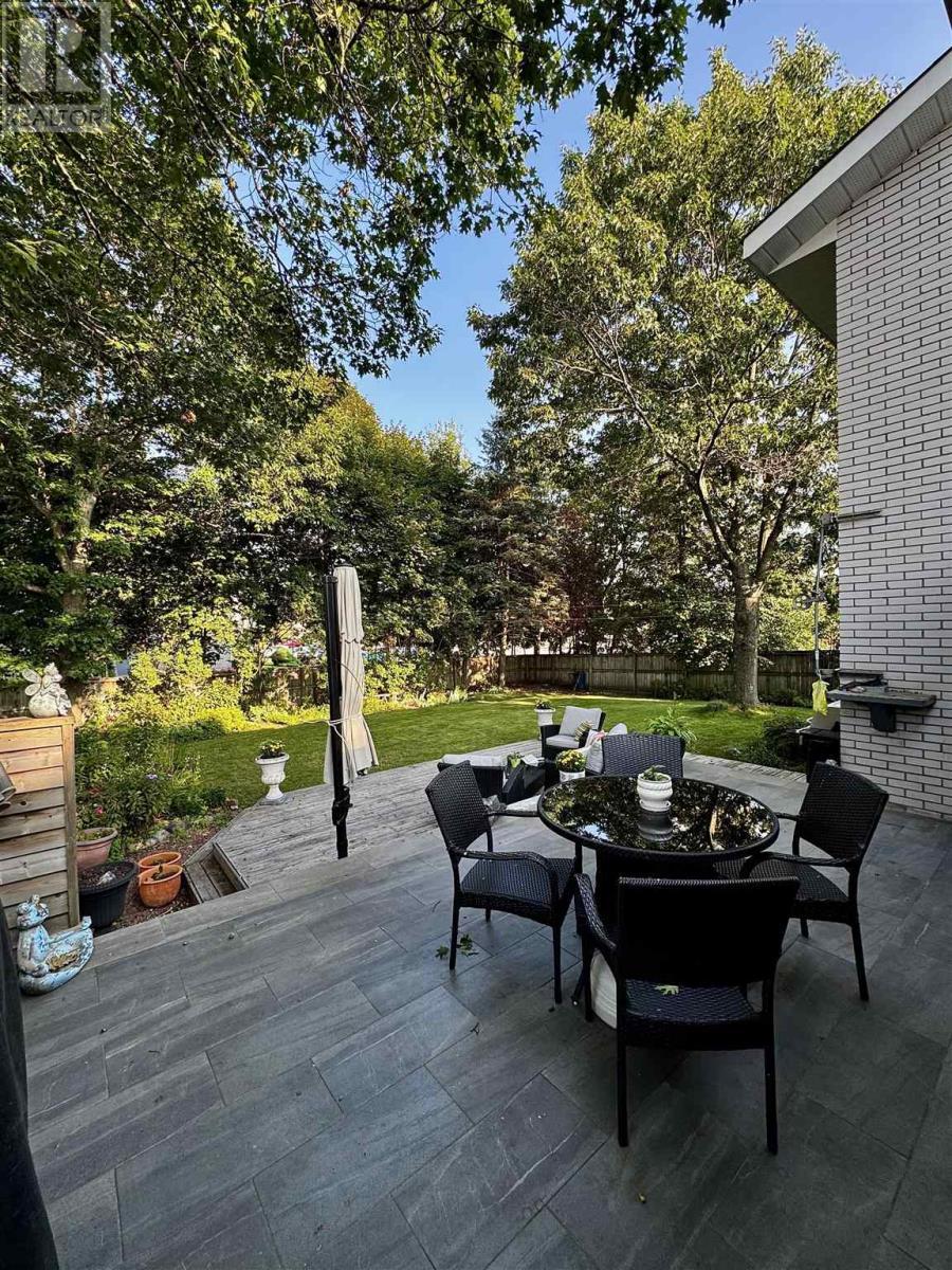 4 Silver Birch Dr, Sault Ste Marie, ON - Outdoor