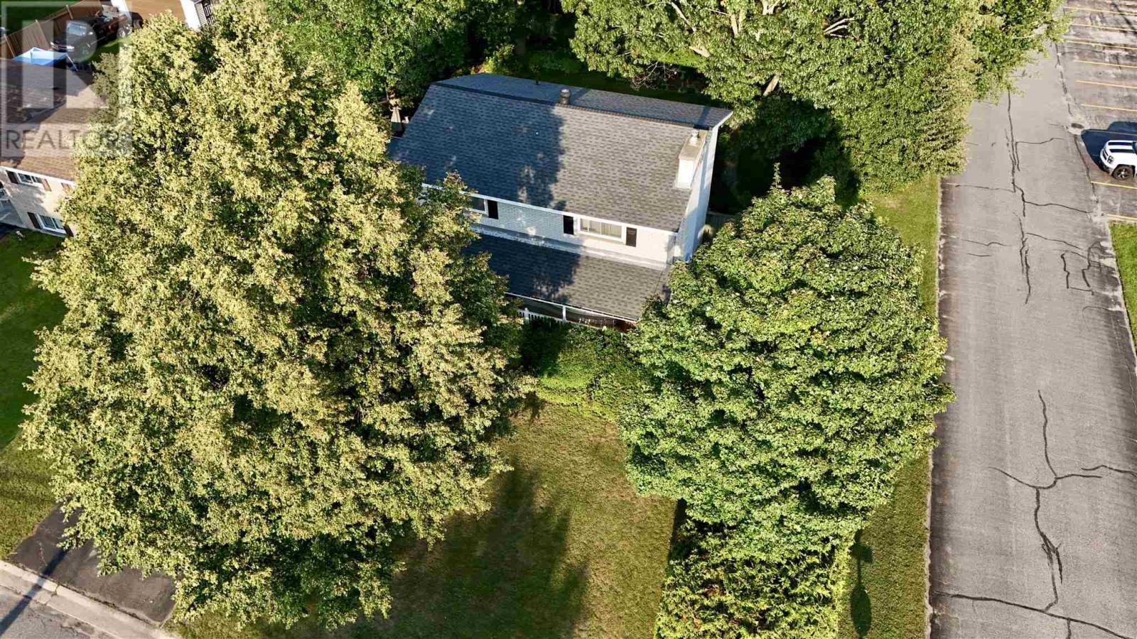4 Silver Birch Dr, Sault Ste Marie, ON - Outdoor