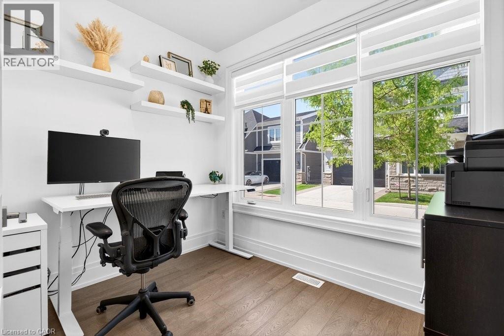 2134 New Street Unit# 6, Burlington, ON - Indoor Photo Showing Office