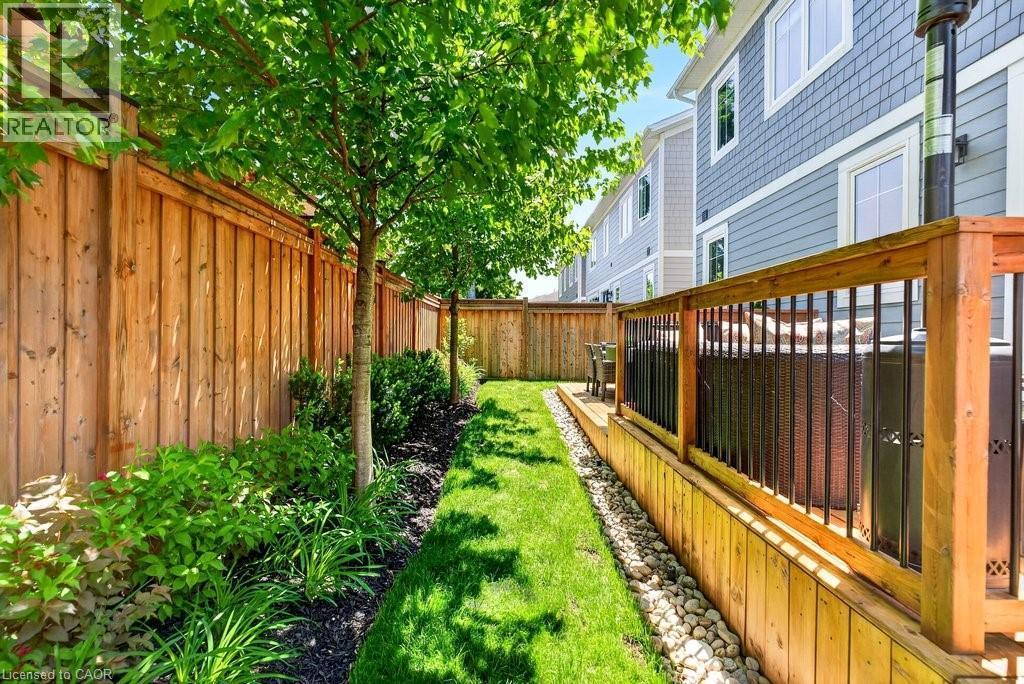 2134 New Street Unit# 6, Burlington, ON - Outdoor