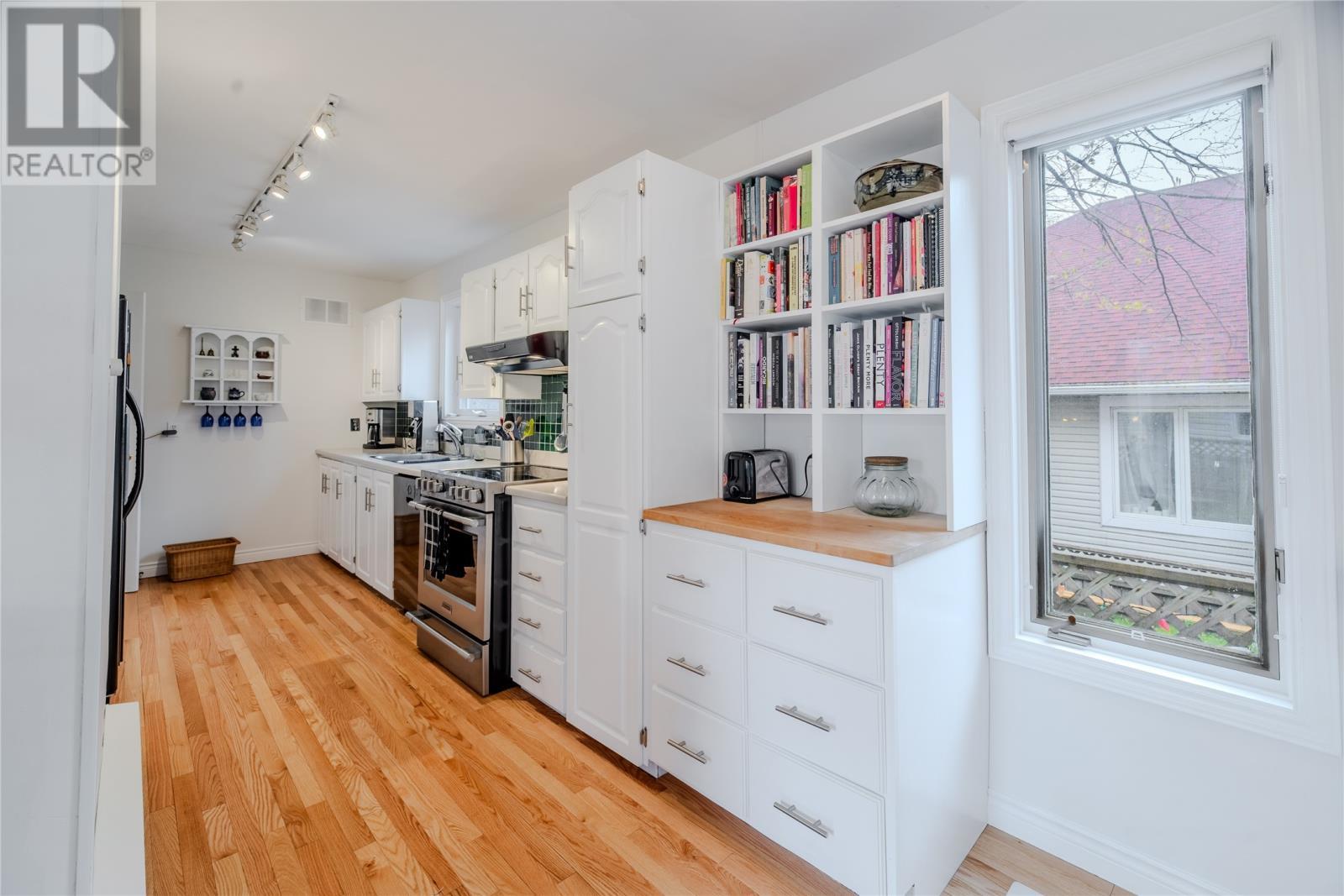 47 Empire Avenue, St. John'S, NL - Indoor