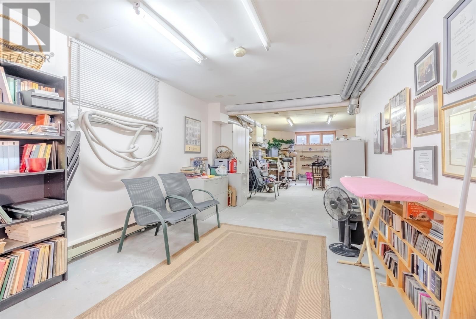 47 Empire Avenue, St. John'S, NL - Indoor Photo Showing Other Room