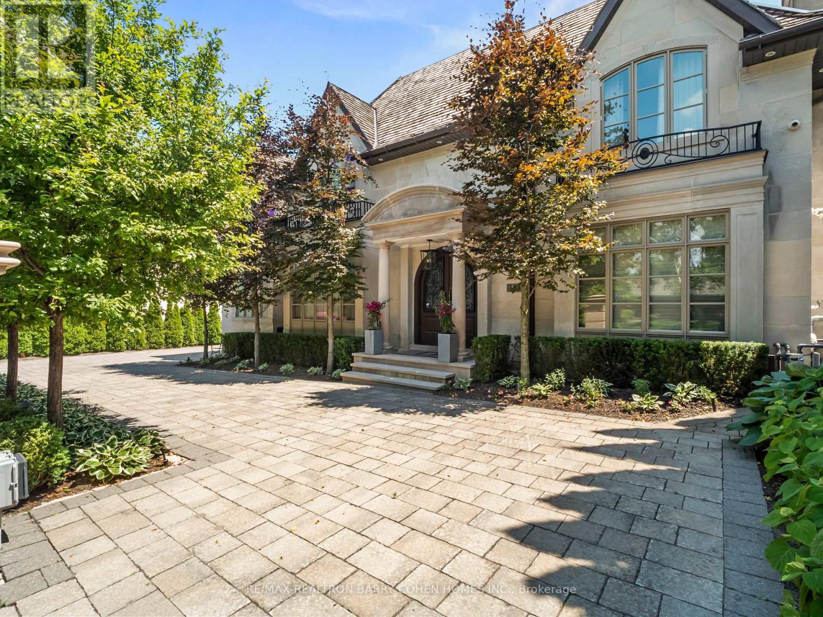 143 Highland Crescent, Toronto, ON - Outdoor