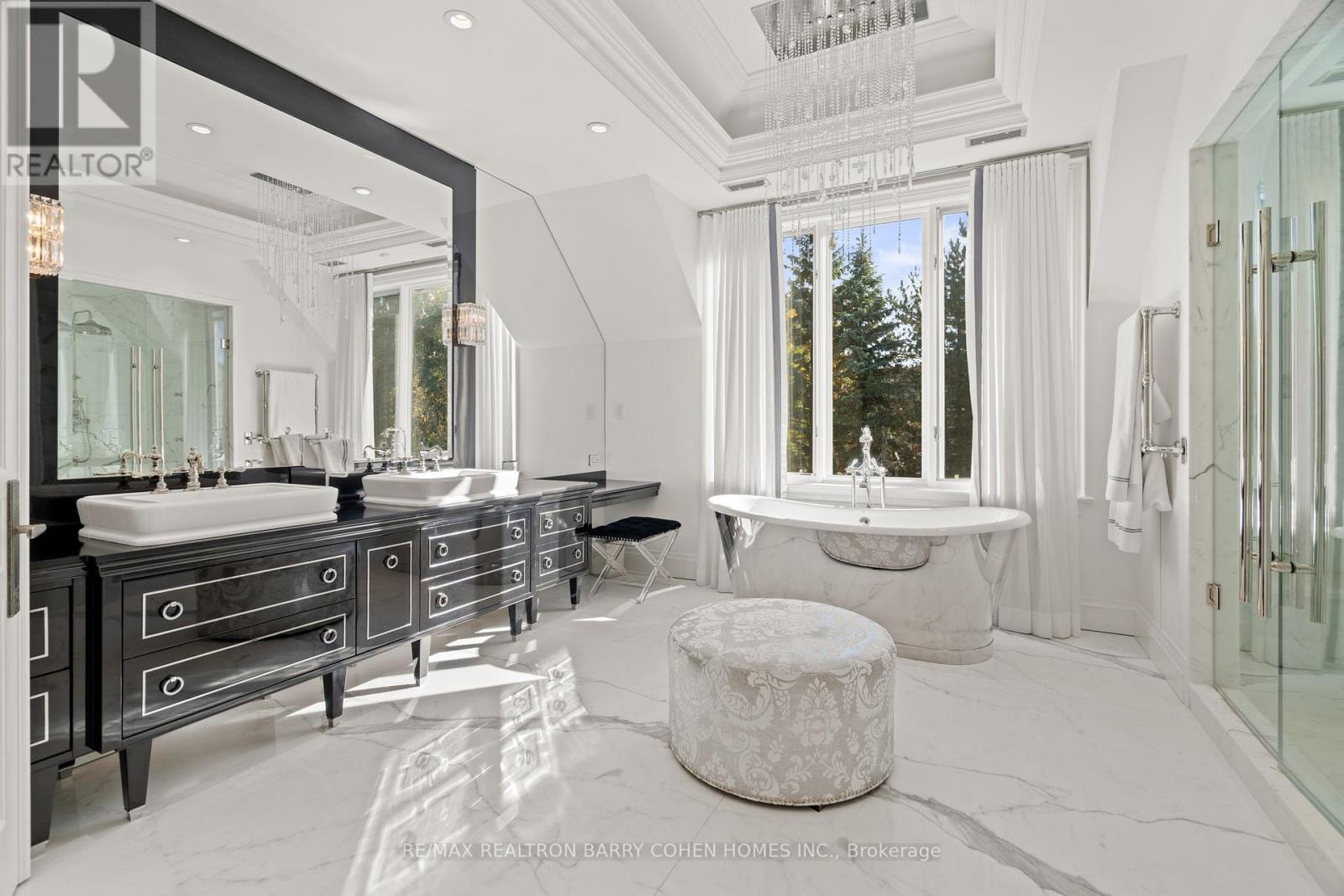 143 Highland Crescent, Toronto, ON - Indoor Photo Showing Bathroom
