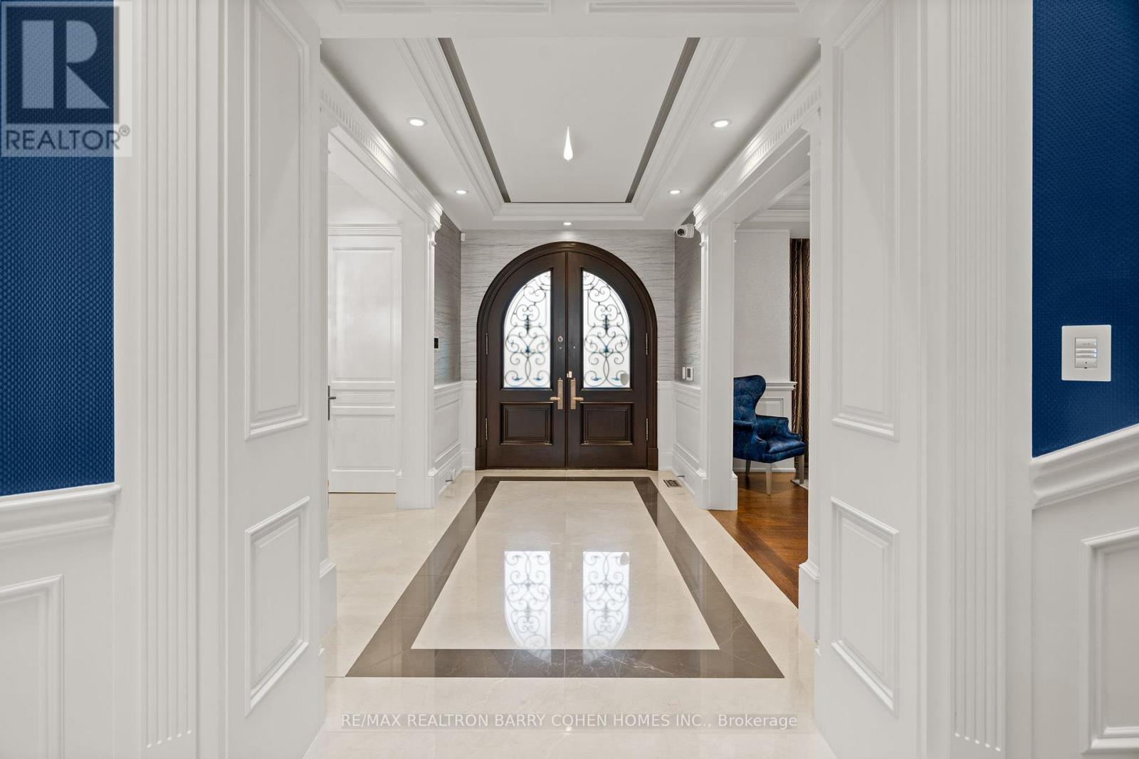 143 Highland Crescent, Toronto, ON - Indoor Photo Showing Other Room