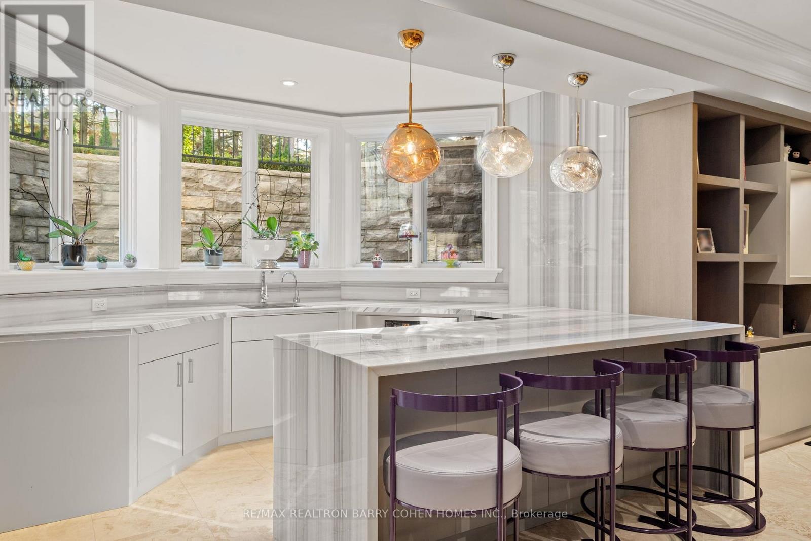 143 Highland Crescent, Toronto, ON - Indoor Photo Showing Dining Room