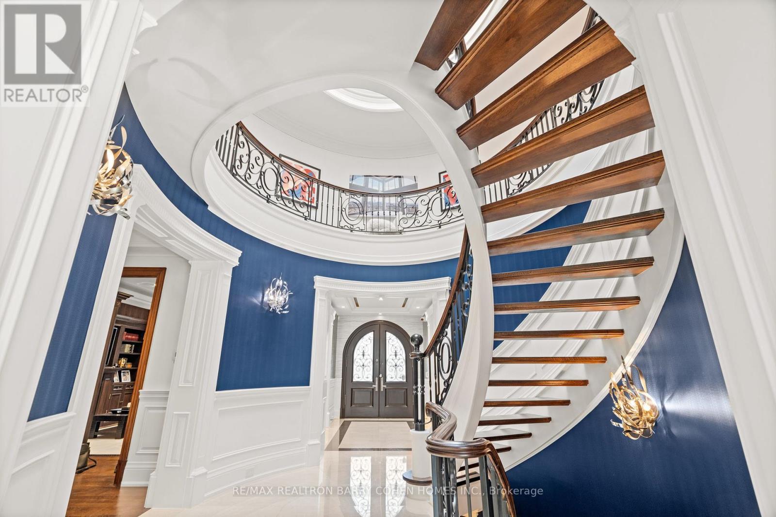 143 Highland Crescent, Toronto, ON - Indoor Photo Showing Other Room