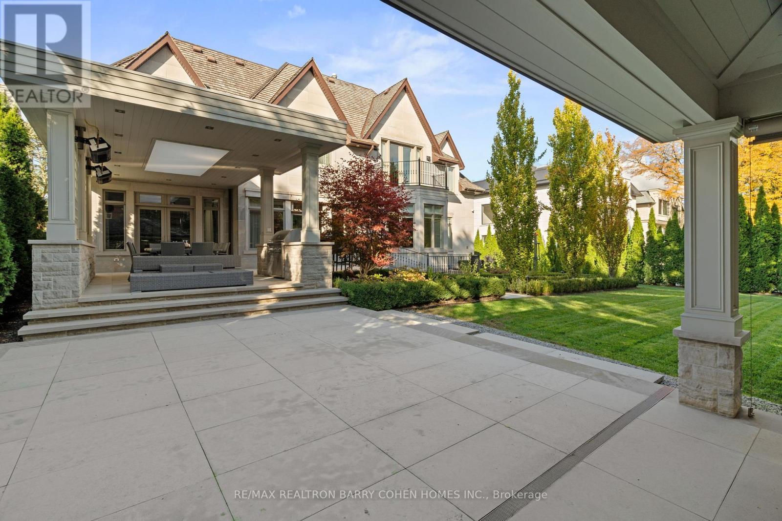 143 Highland Crescent, Toronto, ON - Outdoor With Facade