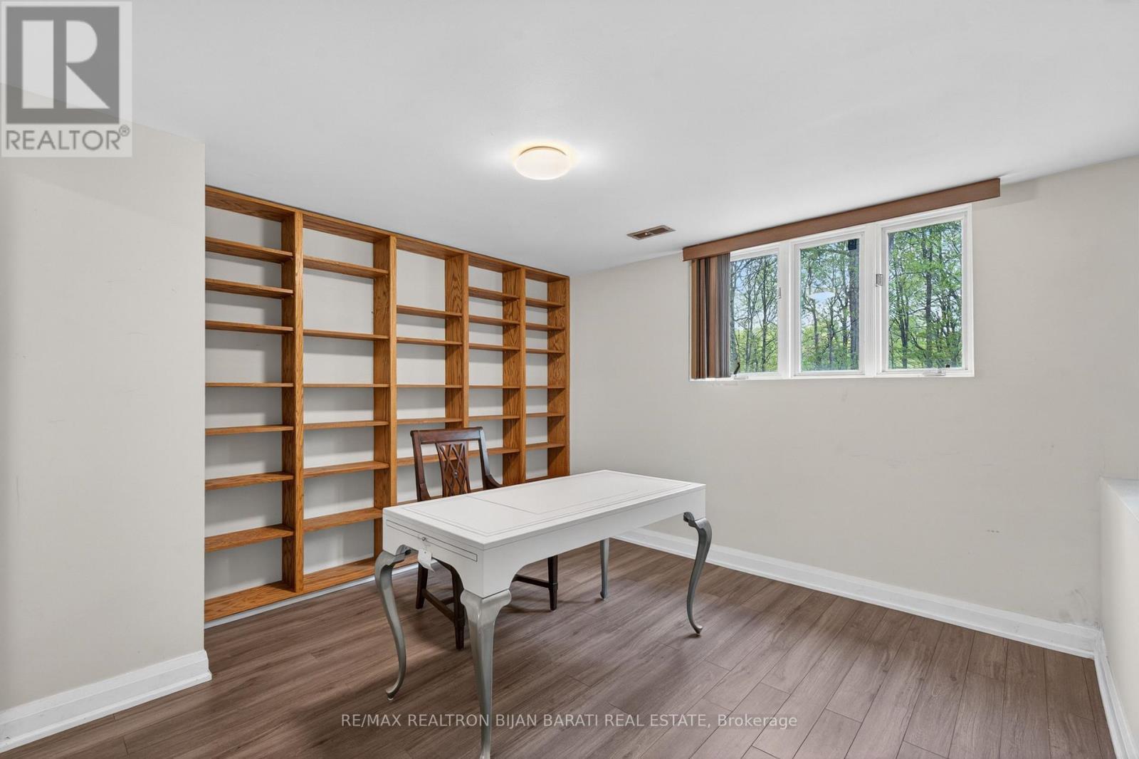 73 Forest Grove Drive, Toronto, ON - Indoor Photo Showing Other Room