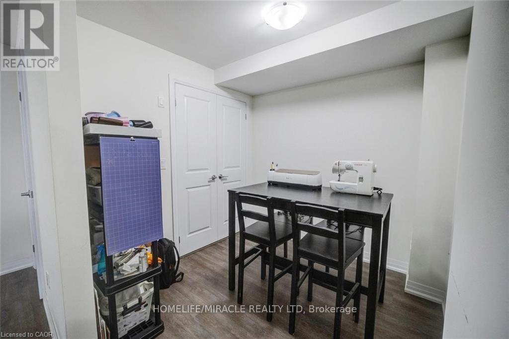 705 - 2635 William Jackson Drive, Pickering, ON - Indoor