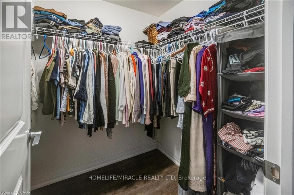705 - 2635 William Jackson Drive, Pickering, ON - Indoor With Storage