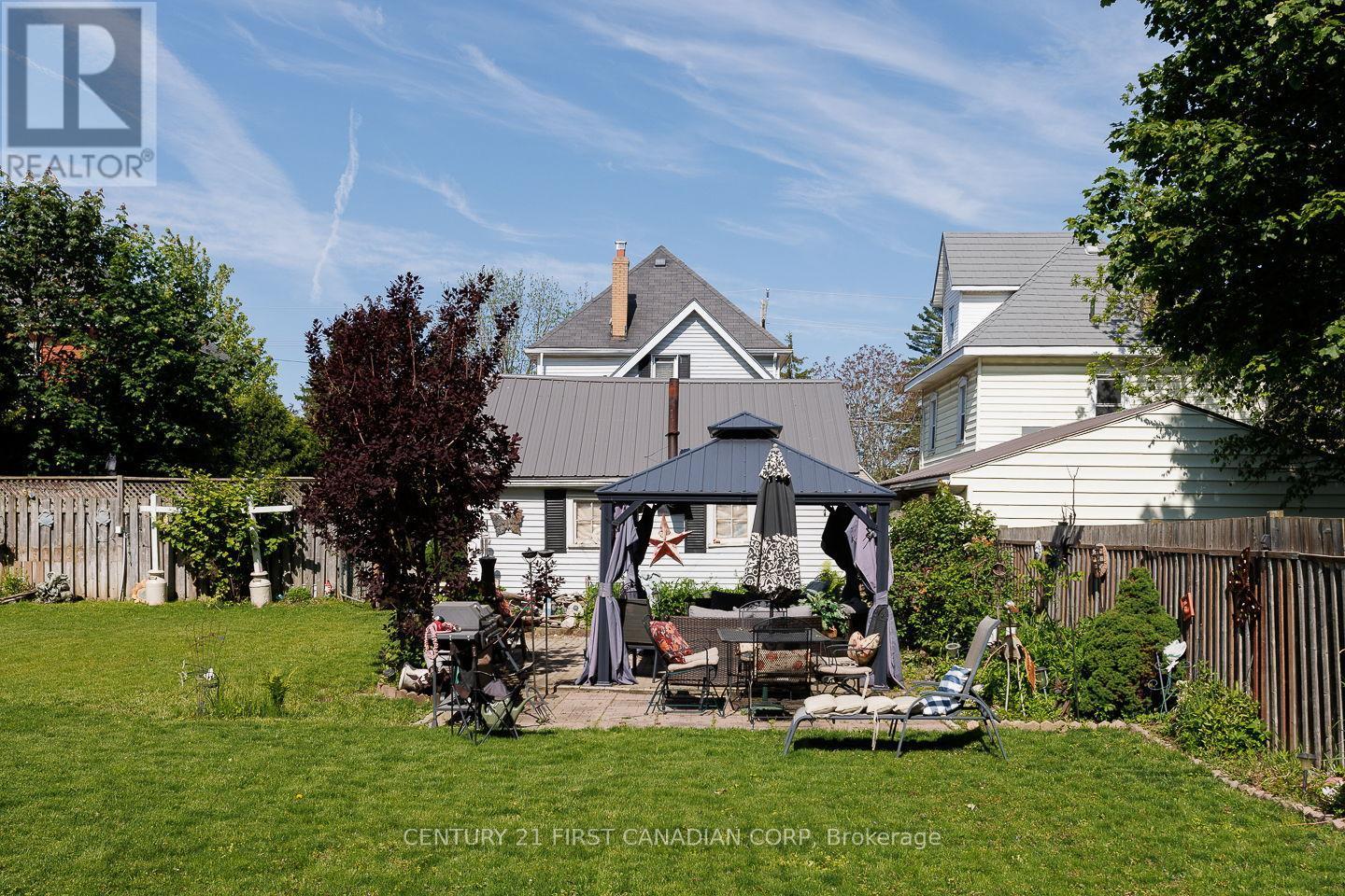 61 Alma Street, St. Thomas, ON