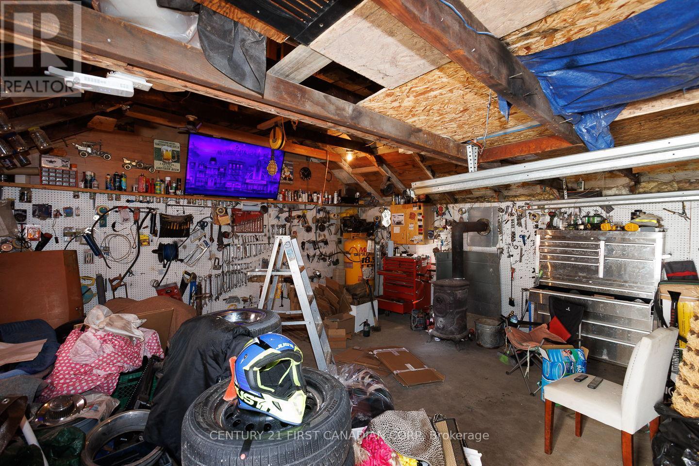 inside garage - 61 Alma Street, St. Thomas, ON
