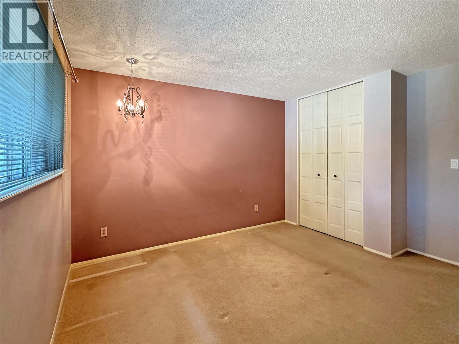 2501 3Rd Street S, Cranbrook, BC - Indoor Photo Showing Other Room