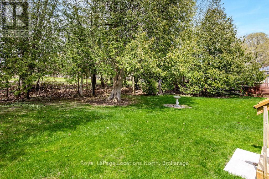 40 Fairway Crescent, Wasaga Beach, ON - Outdoor